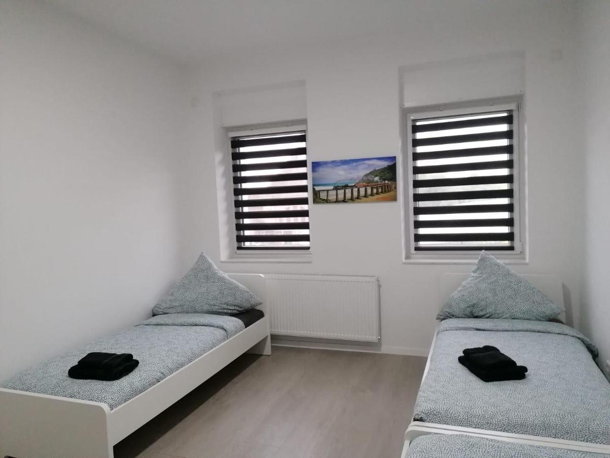 Estrella24 Living Rooms Singapur 赫恩 外观 照片